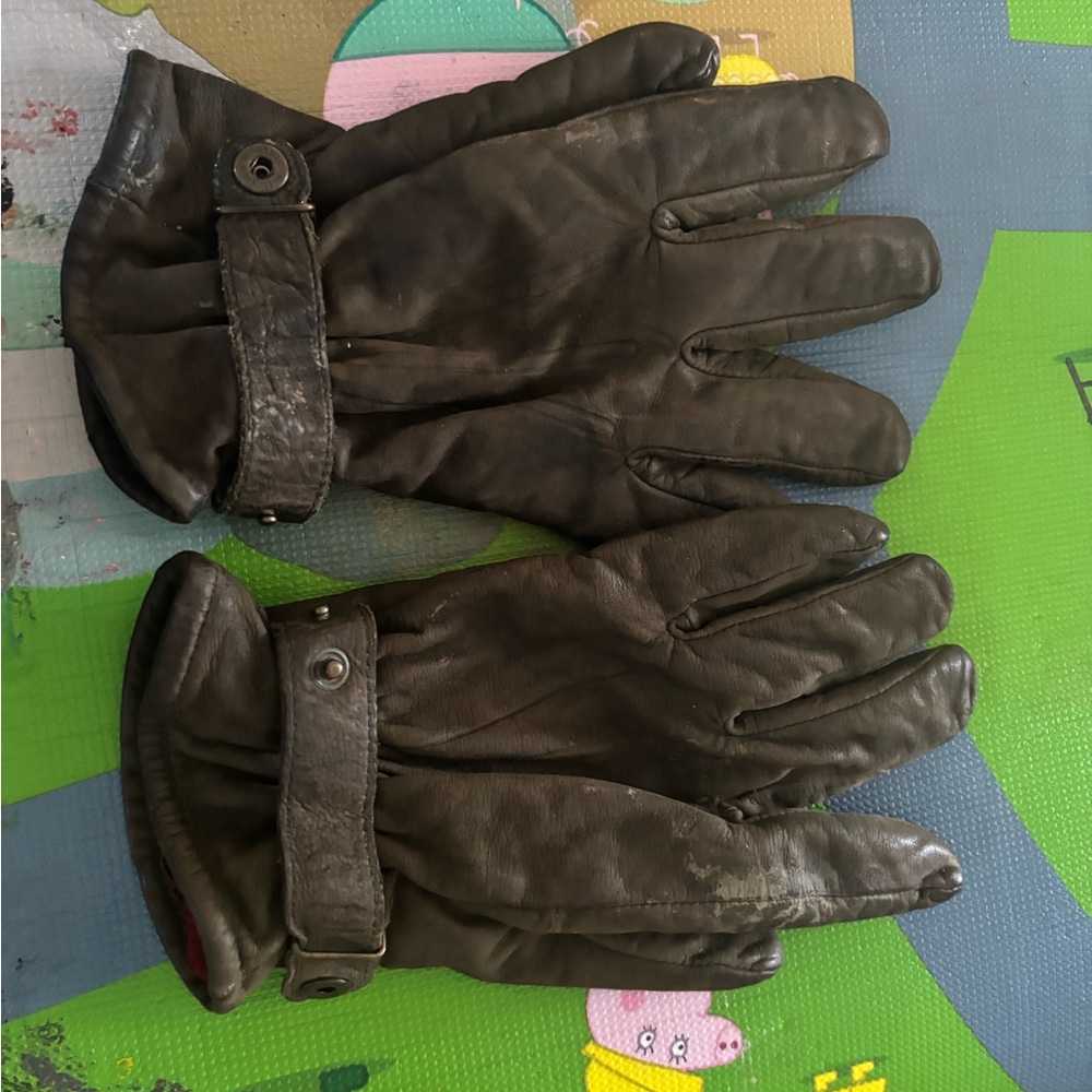 Men's Black Leather Gloves